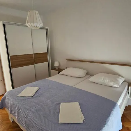 Jovanovic Apartmán *